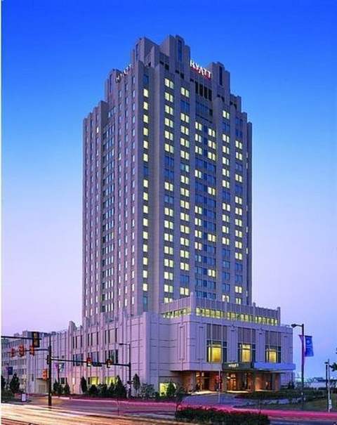 Hyatt Regency at Penn's Landing