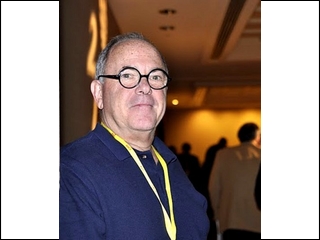Steve Rotman surveys his classmates