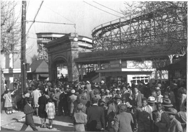 Woodside Park - A view of the Wildcat from the midway